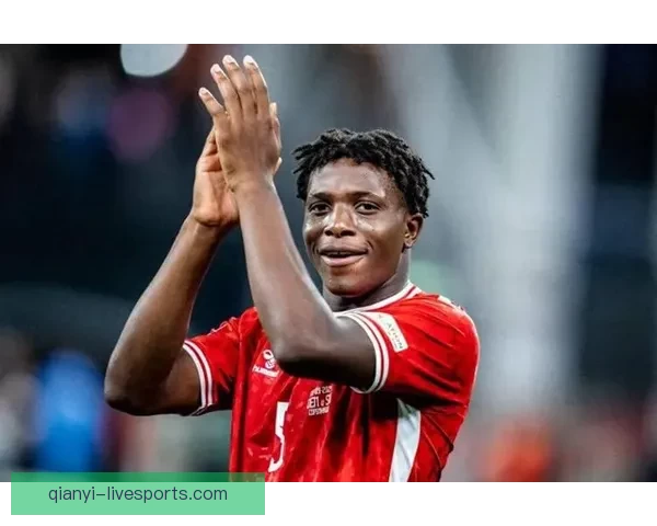 曼联贝尔单独训练复出未定 德里赫特赛季报销或成定局